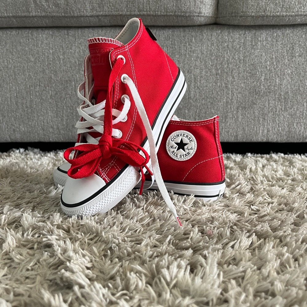 Converse Red Canvas Sneakers new!!!